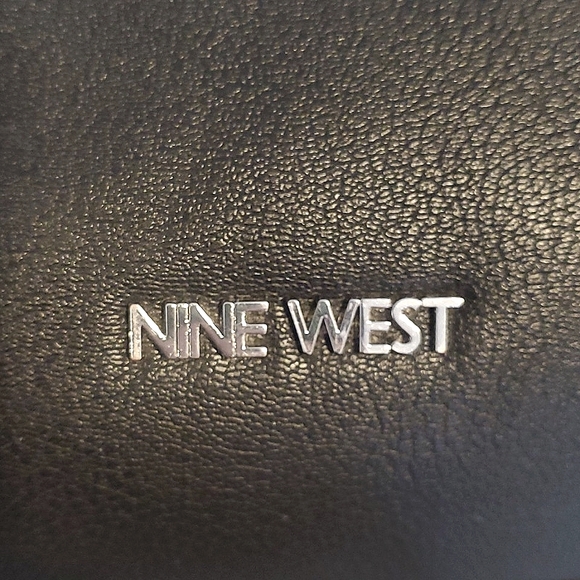 Nine West Handbags - Nine West purse - Large Tote